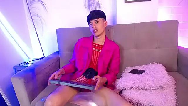 Alexis_Evanss from StripChat is Freechat