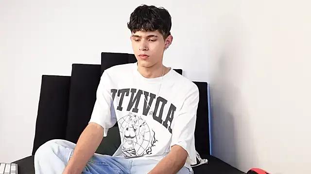 Find your cherished anal broadcaster match with our advanced interactive search and filtering options, allowing you to tailor-make your live event desires.