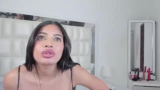 Alhana_pulido from StripChat is Freechat