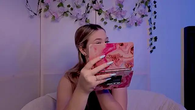 AliaBuerstatte from StripChat is Freechat