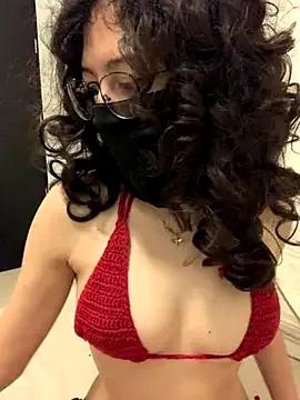 alicacua from StripChat is Freechat