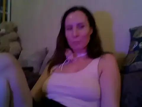 ALICAINWONDERLAND from StripChat is Freechat