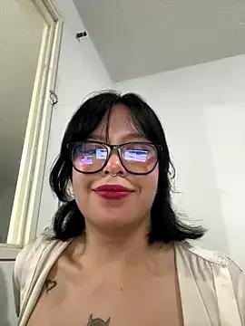 aliciia_23 from StripChat is Freechat