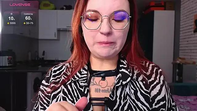 AlisaDream_ from StripChat is Freechat