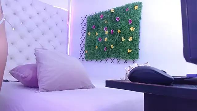 Allyson_cute1 from StripChat