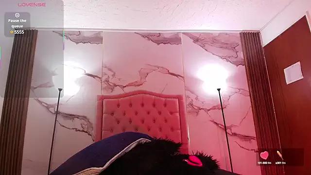 AlyaThompson from StripChat is Freechat