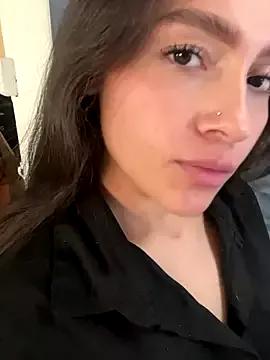 Find your cherished anal broadcaster match with our advanced interactive search and filtering options, allowing you to tailor-make your live event desires.