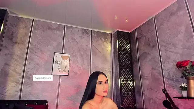 amaraa_lewiis from StripChat is Freechat