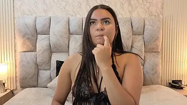 amarahanks1 from StripChat is Freechat