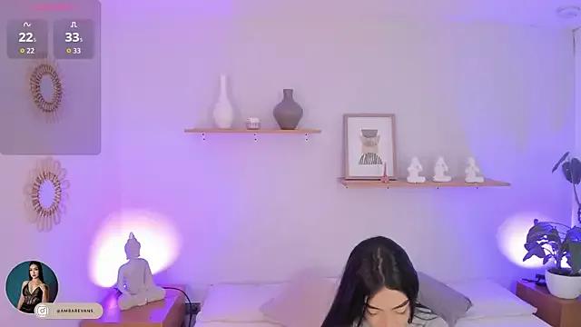 AmbarEvans_ from StripChat is Freechat
