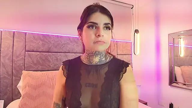 Find your cherished anal broadcaster match with our advanced interactive search and filtering options, allowing you to tailor-make your live event desires.