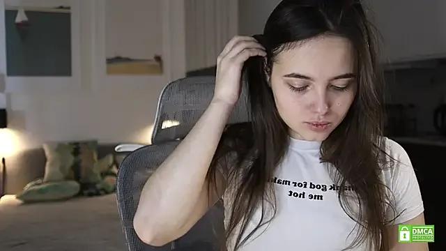 amelie_shine from StripChat is Freechat