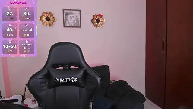 Amira_princess from StripChat is Freechat