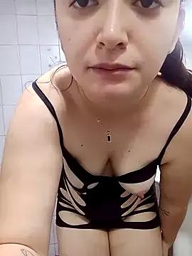 Anaa_Rose from StripChat is Freechat