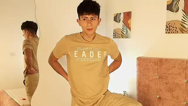 Andy_Justgame from StripChat is Freechat
