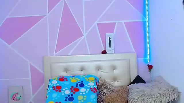 AngeDrty from StripChat