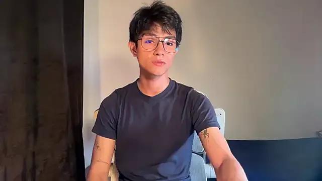 Angel_bunny2 from StripChat is Freechat