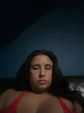 Angelaarayexx from StripChat is Freechat