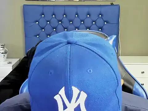 AngelAndChris from StripChat