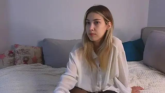 AngelicRice from StripChat