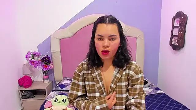 Angelina_rossy from StripChat is Freechat