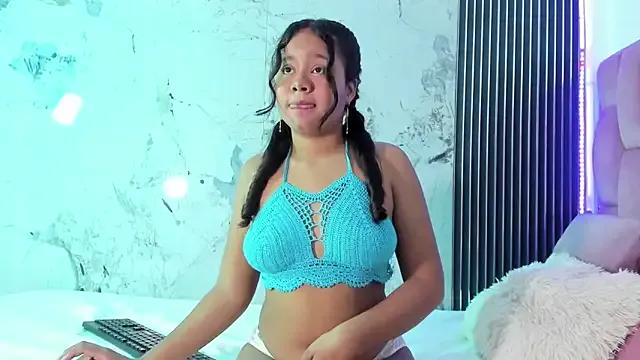 angie_harmony from StripChat is Freechat