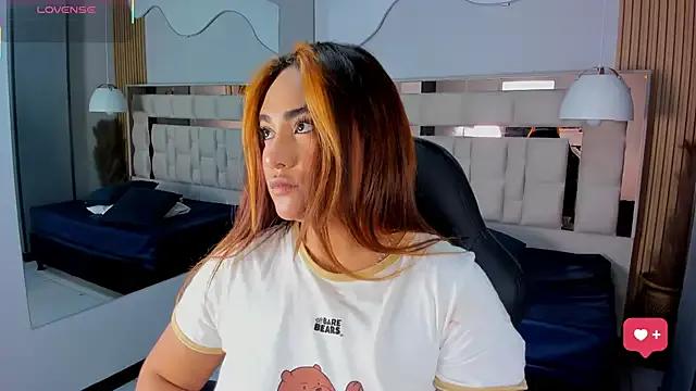 AnguelJones from StripChat is Freechat