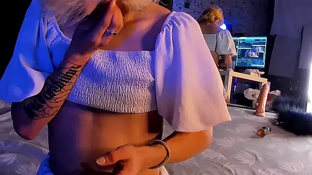 Find your cherished anal broadcaster match with our advanced interactive search and filtering options, allowing you to tailor-make your live event desires.