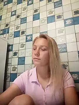 Anna_wey from StripChat is Freechat