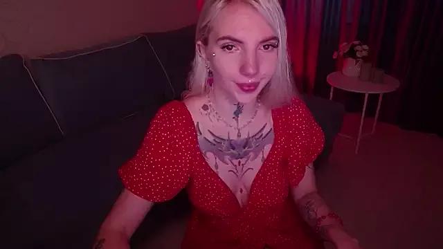 AnneTenet from StripChat