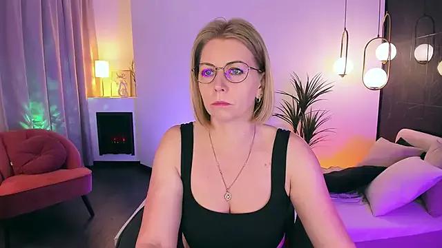 Find your cherished anal broadcaster match with our advanced interactive search and filtering options, allowing you to tailor-make your live event desires.