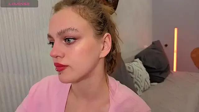 Anny_Blossom from StripChat