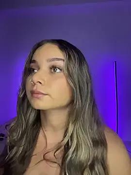 AnnyLopezzz_ from StripChat is Freechat