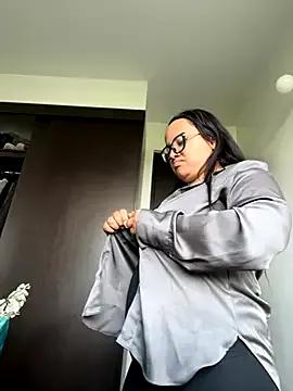 antoniamiller69 from StripChat is Freechat