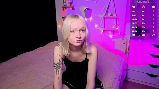 ArcticaRyder from StripChat is Freechat