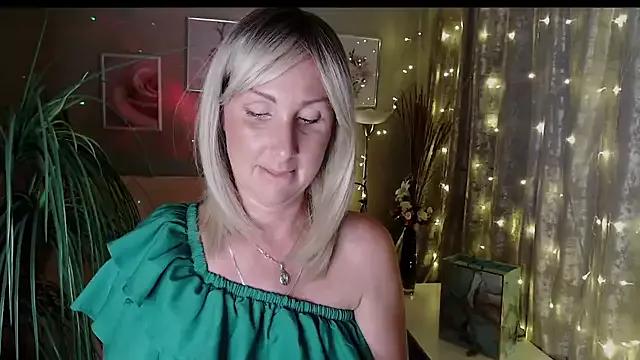 Find your cherished anal broadcaster match with our advanced interactive search and filtering options, allowing you to tailor-make your live event desires.