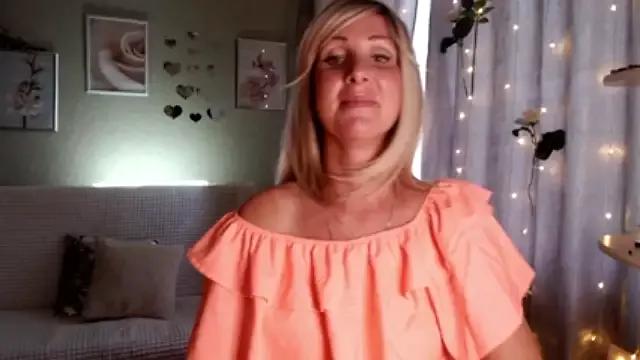 Find your cherished anal broadcaster match with our advanced interactive search and filtering options, allowing you to tailor-make your live event desires.