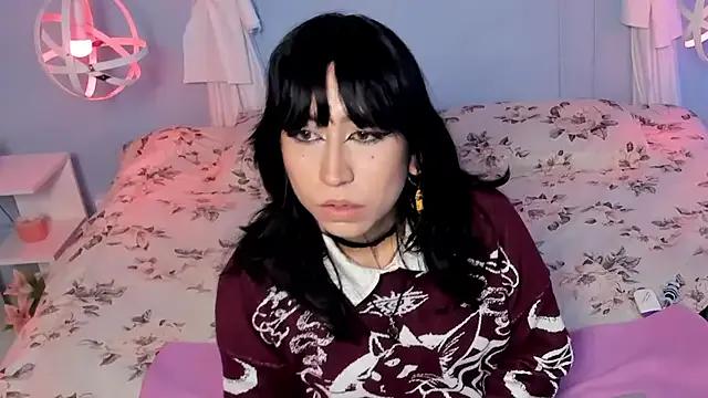 ArtemisaMoonn from StripChat is Freechat