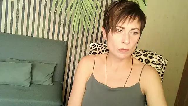 Find your cherished anal broadcaster match with our advanced interactive search and filtering options, allowing you to tailor-make your live event desires.