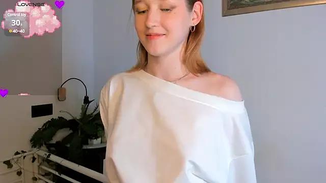 AshleyFlack from StripChat is Freechat