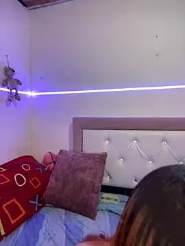 Ashly_cutee from StripChat is Freechat