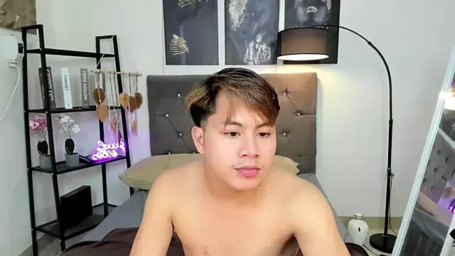 asianfuckerandrei from StripChat is Freechat