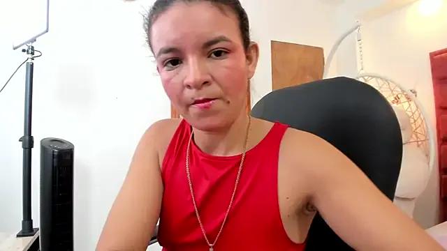 avery_maida from StripChat is Freechat