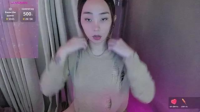 AyaCollinss from StripChat is Freechat