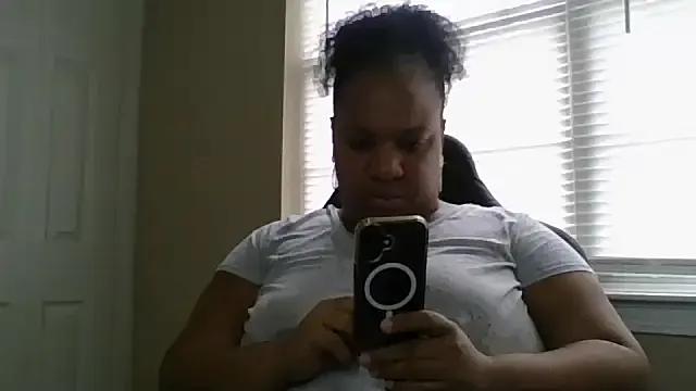 Badgirlbrittt from StripChat is Freechat