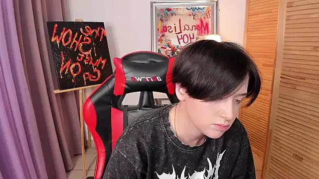 Find your cherished anal broadcaster match with our advanced interactive search and filtering options, allowing you to tailor-make your live event desires.