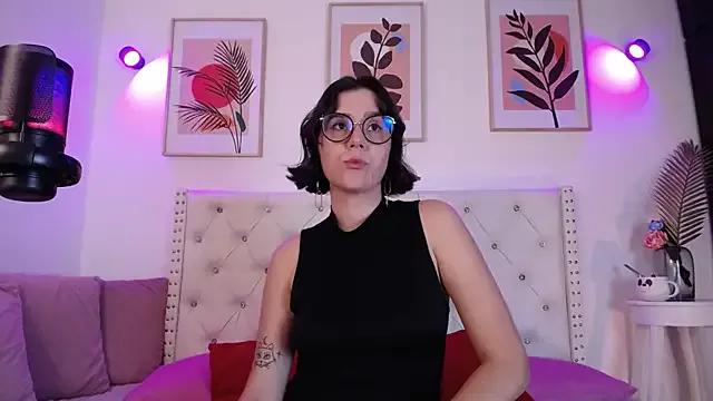 Barbie_Goddess from StripChat is Freechat