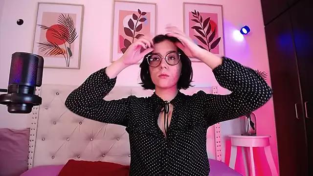 Barbie_Goddess from StripChat is Freechat