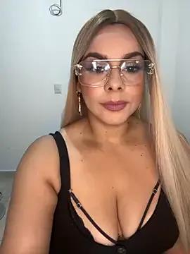 Find your cherished anal broadcaster match with our advanced interactive search and filtering options, allowing you to tailor-make your live event desires.