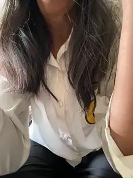 Belarani000 from StripChat is Freechat